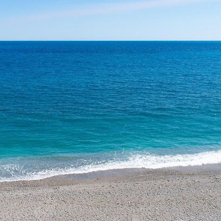 Beach House Acquamarina Letojanni Luaran gambar
