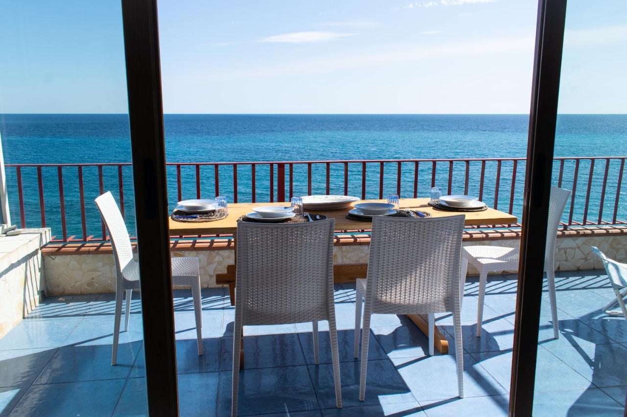 Beach House Acquamarina Letojanni Luaran gambar