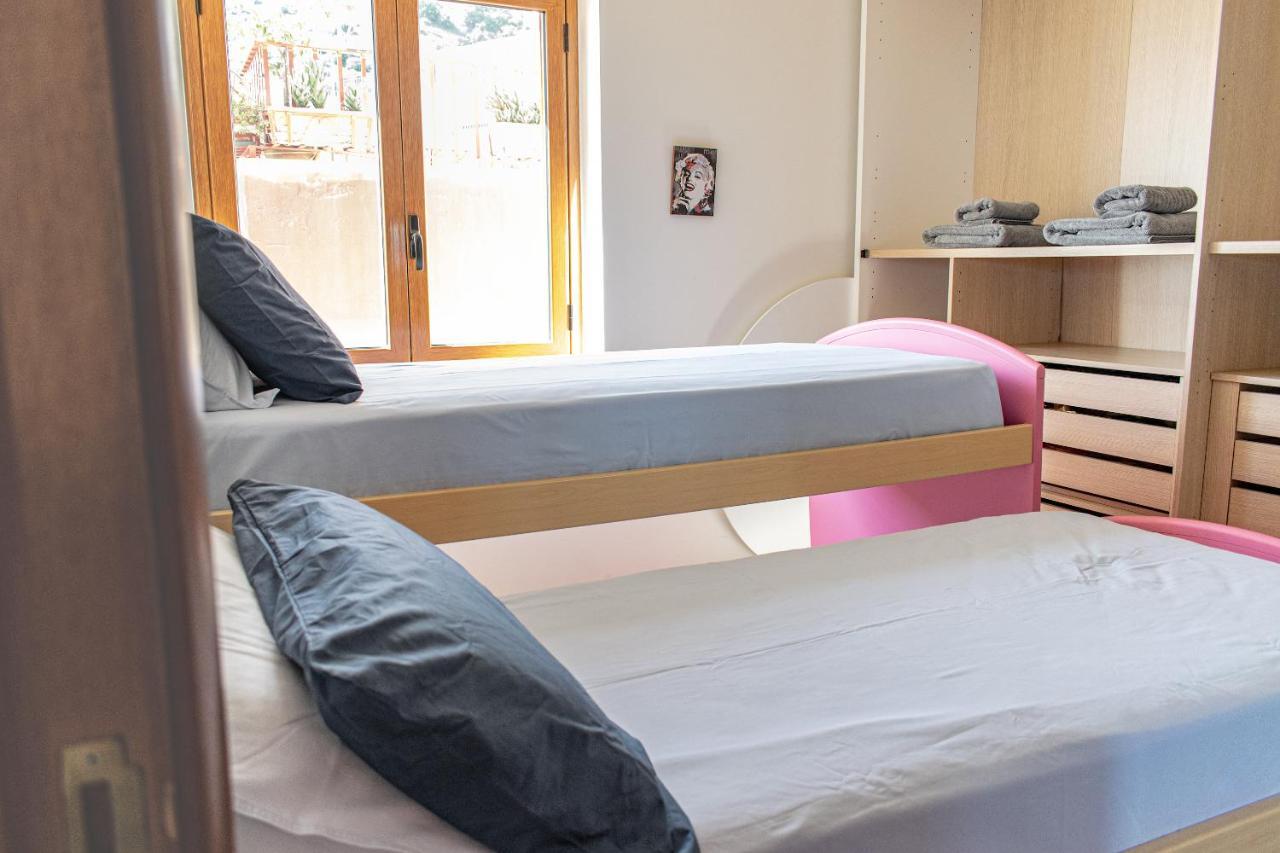 Beach House Acquamarina Letojanni Luaran gambar