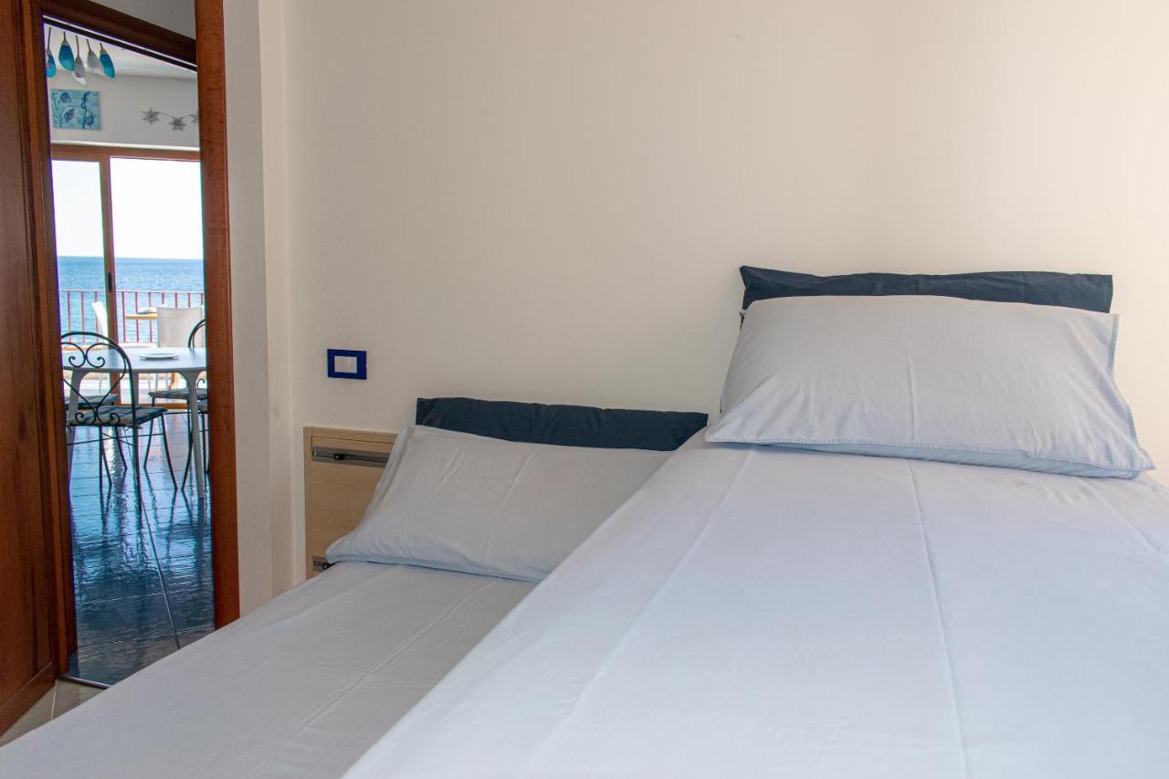 Beach House Acquamarina Letojanni Luaran gambar